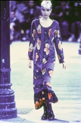 A Comme des Gar&ccedil;ons floral print wool and rayon dress, 'Synergy' collection, Autumn-Winter 1993-94 - 2