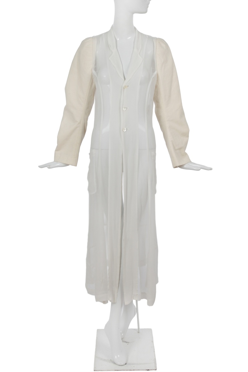A Comme des Gar&ccedil;ons white chiffon and cotton coat 'Eccentric' collection, Spring-Summer 1994