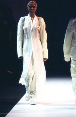 A Comme des Gar&ccedil;ons white chiffon and cotton coat 'Eccentric' collection, Spring-Summer 1994 - 2