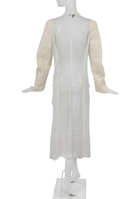 A Comme des Gar&ccedil;ons white chiffon and cotton coat 'Eccentric' collection, Spring-Summer 1994 - 4