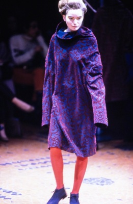 A Comme des Gar&ccedil;ons flocked wool dress, 'Flowering Clothes' collection, Autumn-Winter 1996-97 - 7