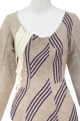 A Comme des Gar&ccedil;ons striped blue and grey wool-cotton blend dress, 'Fusion' collection, Autumn-Winter 1998-99 - 5