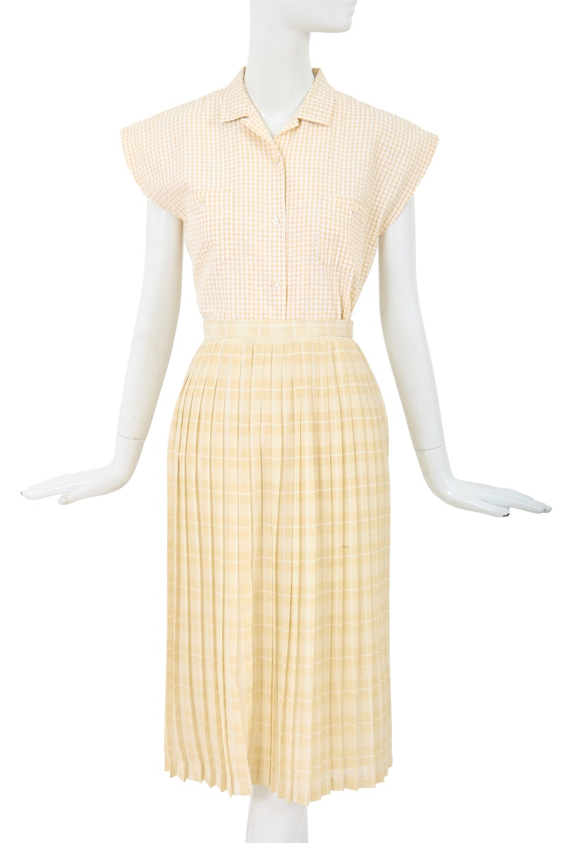 A Comme des Gar&ccedil;ons white and beige checked cotton ensemble, 1970s