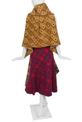 A Comme des Gar&ccedil;ons embroidered and printed ensemble, 'Transformed Glamour' collection, Autumn-Winter 1999-2000 - 4