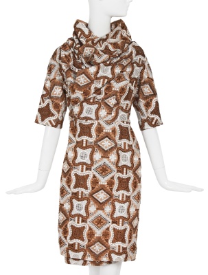 A Comme des Gar&ccedil;ons embroidered and sequined ensemble, 'Transformed Glamour' collection, Autumn-Winter 1999-2000 - 7