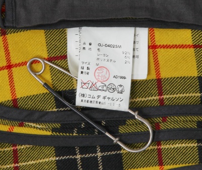 A Comme des Gar&ccedil;ons yellow tartan wool coat-dress, 'Transformed Glamour' collection, Autumn-Winter 1999-2000 - 6