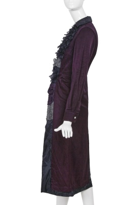 A Comme des Gar&ccedil;ons garment-dyed purple gabardine ensemble, 'Coercion' collection, Spring-Summer 2000 - 4