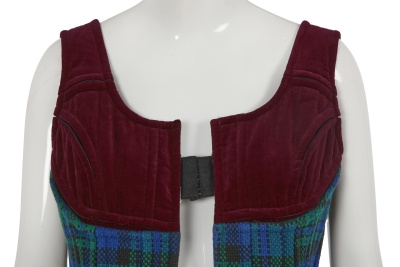 A Comme des Gar&ccedil;ons burgundy velvet and tartan wool dress, 'Beyond Taboo' collection, Autumn-Winter 2001-02 - 5