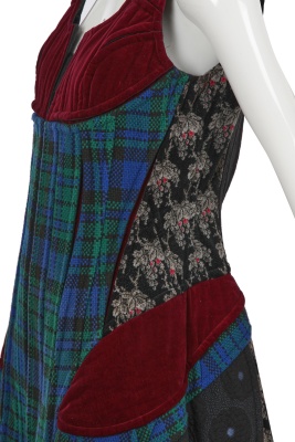 A Comme des Gar&ccedil;ons burgundy velvet and tartan wool dress, 'Beyond Taboo' collection, Autumn-Winter 2001-02 - 7