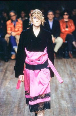 A Comme des Gar&ccedil;ons black and pink ensemble, 'Beyond Taboo' collection, Autumn-Winter 2001-02 - 2