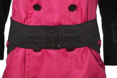 A Comme des Gar&ccedil;ons black and pink ensemble, 'Beyond Taboo' collection, Autumn-Winter 2001-02 - 4