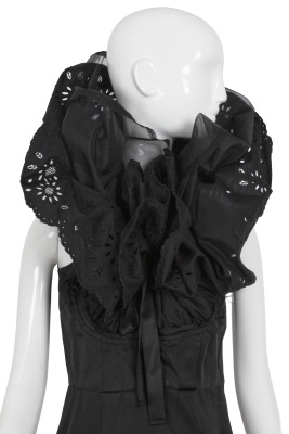A Comme des Gar&ccedil;ons ruffled black dress, 'Ethnic Couture (White)' collection, Spring-Summer 2002 - 5