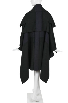 A Comme des Gar&ccedil;ons blue and black felted wool coat, 'Square' collection, Autumn-Winter 2003-04 - 4