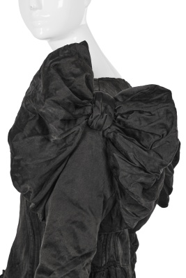 A fine Comme des Gar&ccedil;ons ruffled black silk-blend ensemble, 'Dark Romance, Witch' collection, Autumn-Winter 2004-05 - 8
