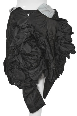 A fine Comme des Gar&ccedil;ons ruffled black silk-blend ensemble, 'Dark Romance, Witch' collection, Autumn-Winter 2004-05 - 12