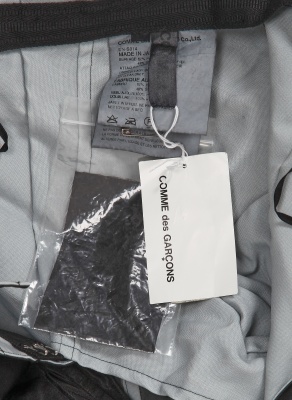 A fine Comme des Gar&ccedil;ons ruffled black silk-blend ensemble, 'Dark Romance, Witch' collection, Autumn-Winter 2004-05 - 17