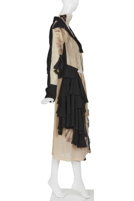 A Comme des Gar&ccedil;ons trompe l'&oelig;il ensemble, 'Broken Bride' collection, Autumn-Winter 2005-06 - 6