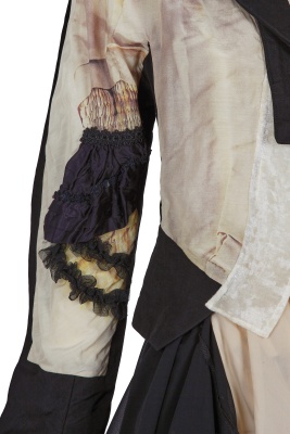 A Comme des Gar&ccedil;ons trompe l'&oelig;il ensemble, 'Broken Bride' collection, Autumn-Winter 2005-06 - 10
