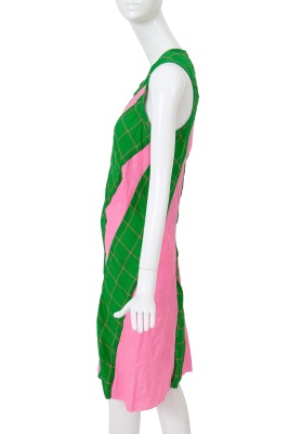 A Junya Watanabe/Comme des Gar&ccedil;ons pink and green dress, Spring-Summer 1996 - 3