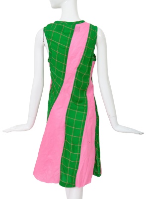 A Junya Watanabe/Comme des Gar&ccedil;ons pink and green dress, Spring-Summer 1996 - 4