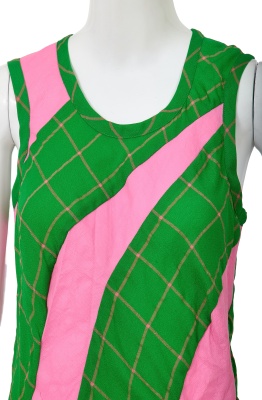 A Junya Watanabe/Comme des Gar&ccedil;ons pink and green dress, Spring-Summer 1996 - 6