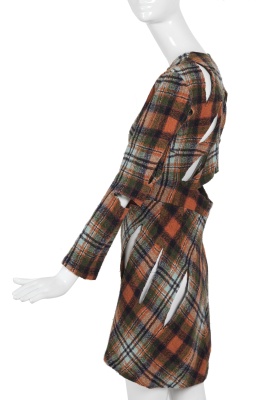 A Junya Watanabe/Comme des Gar&ccedil;ons slashed tartan wool dress, Spring-Summer 1996 - 3