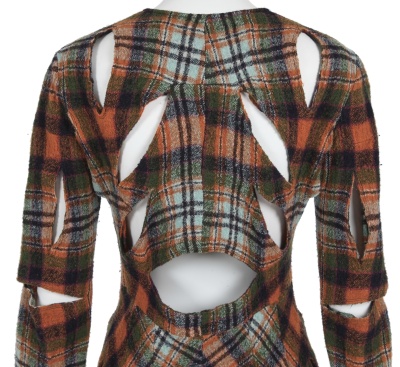A Junya Watanabe/Comme des Gar&ccedil;ons slashed tartan wool dress, Spring-Summer 1996 - 5