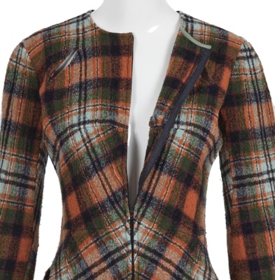 A Junya Watanabe/Comme des Gar&ccedil;ons slashed tartan wool dress, Spring-Summer 1996 - 7