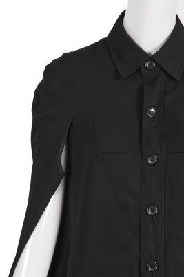 A Junya Watanabe/Comme des Gar&ccedil;ons black cotton cloak, Autumn-Winter 1996-97 - 4
