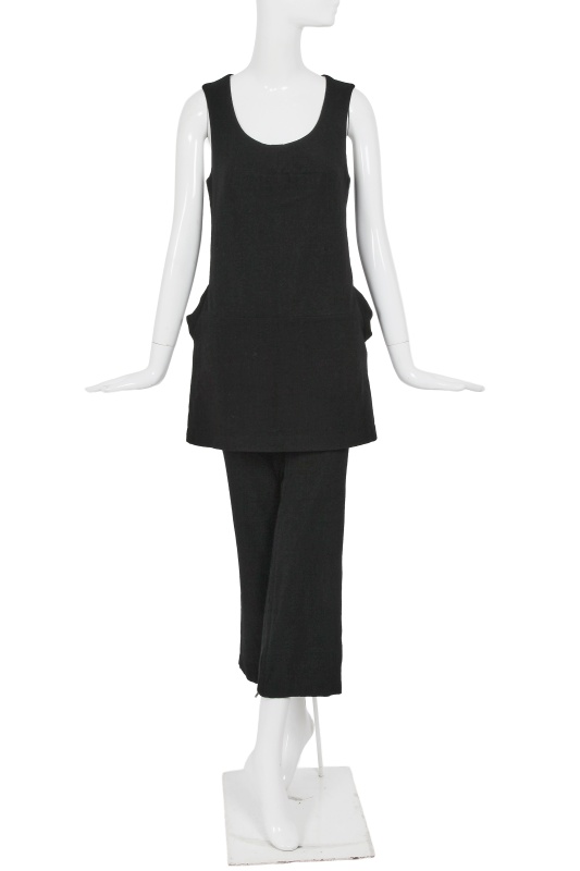 A Junya Watanabe/Comme des Gar&ccedil;ons black wool transformable dress/jumpsuit, Autumn-Winter 1996-97