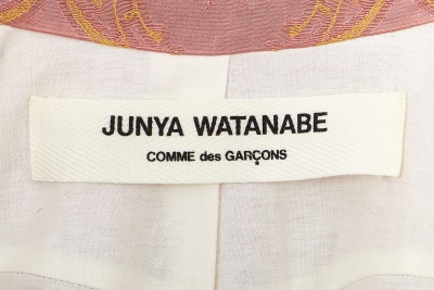 A Junya Watanabe/Comme des Gar&ccedil;ons pink brocaded rayon coat, Autumn-Winter 1997-98 - 6