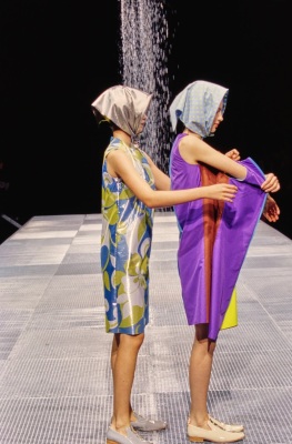 Junya Watanabe/ Comme des Gar&ccedil;ons reversible dress, Spring-Summer 2000 - 5