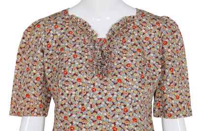 A Junya Watanabe/Comme des Gar&ccedil;ons denim and printed cotton ensemble, Spring-Summer 2002 - 6