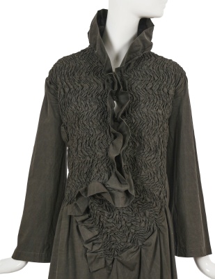 A Junya Watanabe/Comme des Gar&ccedil;ons grey shirred cotton dress, Autumn-Winter 2002-03 - 5