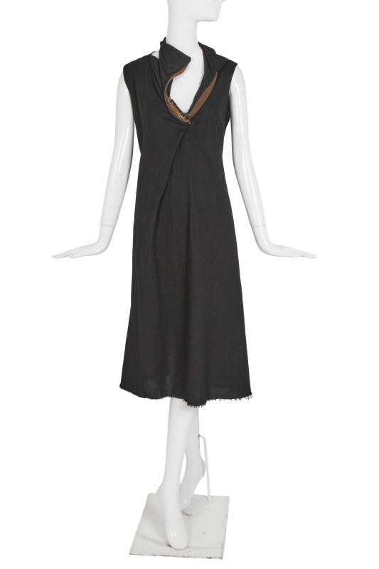 A Junya Watanabe/Comme des Gar&ccedil;ons zip-embellished black dress, Spring-Summer 2005