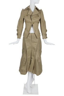 A Junya Watanabe/Comme des Gar&ccedil;ons beige gabardine trench ensemble, Spring-Summer 2006