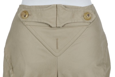 A Junya Watanabe/Comme des Gar&ccedil;ons beige gabardine trench ensemble, Spring-Summer 2006 - 11