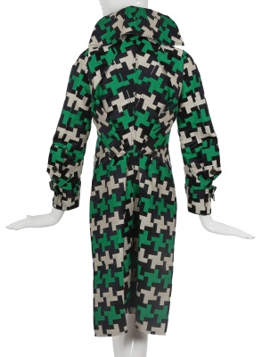 A Junya Watanabe/Comme des Gar&ccedil;ons green, white and black tailcoat, Spring-Summer 2006 - 4