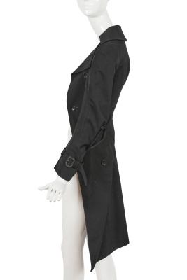 A Junya Watanabe/Comme des Gar&ccedil;ons black wool tailcoat, Spring-Summer 2006 - 4