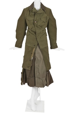 A Junya Watanabe/Comme des Gar&ccedil;ons army coat ensemble, Autumn-Winter 2006-07 - 3