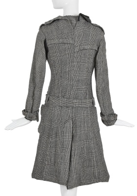 A Junya Watanabe/Comme des Gar&ccedil;ons glen plaid wool coat-dress, Autumn-Winter 2007-08 - 7