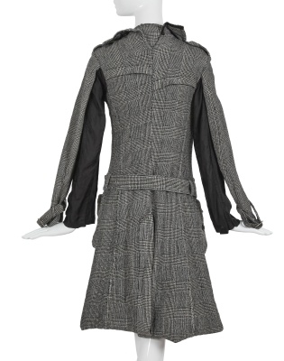 A Junya Watanabe/Comme des Gar&ccedil;ons glen plaid wool coat-dress, Autumn-Winter 2007-08 - 11