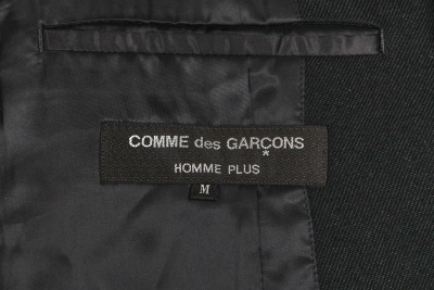 A Comme des Gar&ccedil;ons men's black and tartan wool-blend suit, Autumn-Winter 2000-01 - 9