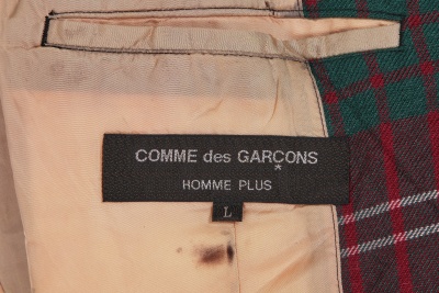A Comme des Gar&ccedil;ons men's burgundy and green tartan wool suit, Autumn-Winter 2008-09 - 10
