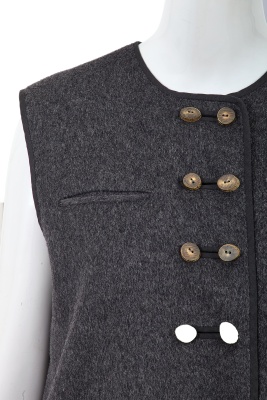 A Comme des Gar&ccedil;ons wool and cotton ensemble, 'Pirates' collection, Autumn-Winter 1981-82 - 6