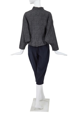 A Comme des Gar&ccedil;ons wool and cotton ensemble, 'Pirates' collection, Autumn-Winter 1981-82 - 3