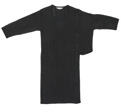 An important Comme des Gar&ccedil;ons distressed black wool dress, probably 'Holes' collection, Autumn-Winter 1982-83 - 8