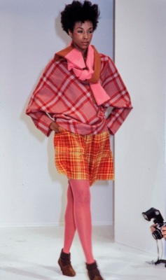 A Comme des Gar&ccedil;ons red and white tartan wool top, 'Holes' collection, Autumn-Winter 1982-83 - 2
