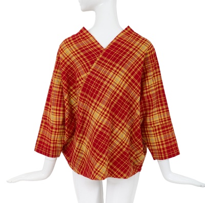 A Comme des Gar&ccedil;ons red and white tartan wool top, 'Holes' collection, Autumn-Winter 1982-83 - 4