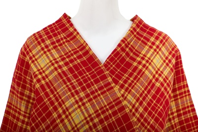 A Comme des Gar&ccedil;ons red and white tartan wool top, 'Holes' collection, Autumn-Winter 1982-83 - 6